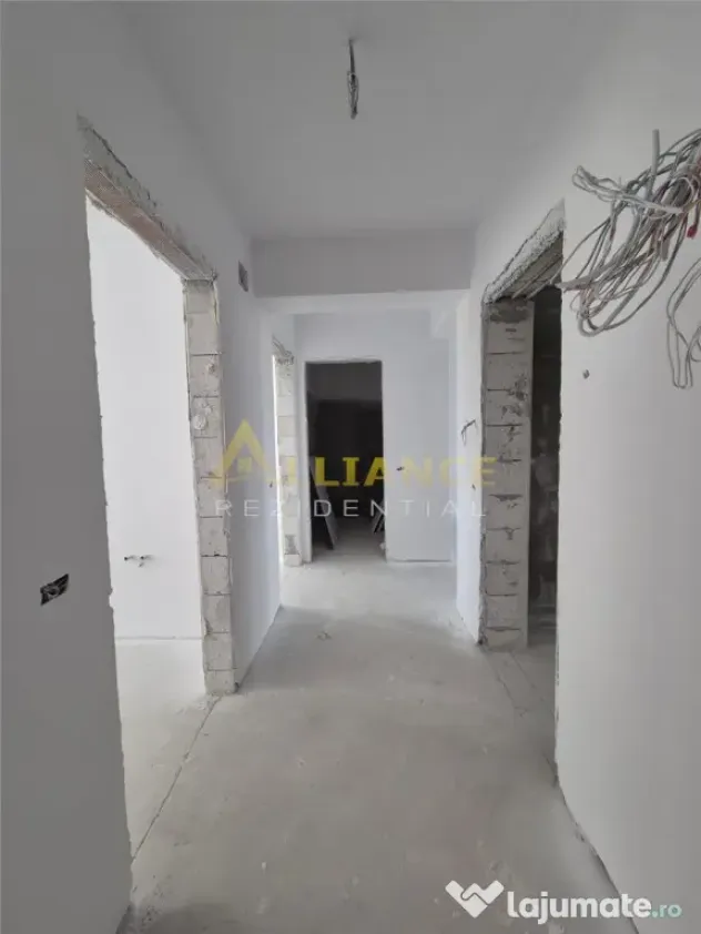 Grand Arena Mall /Apartament cu 3 Cam Decomandat OFERTA