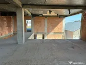 Casa la rosu. Strejnicu. 6 camere 