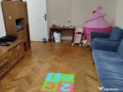 Apartament 3 camere de vânzare – Piața Centrală, etaj 3 