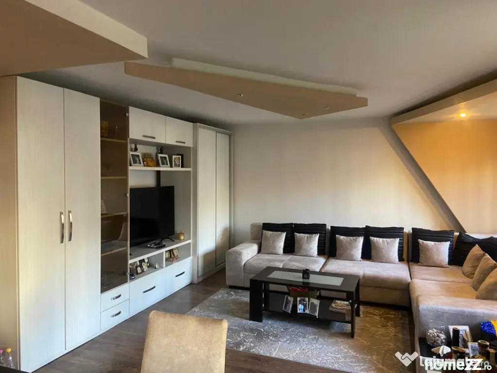 Apartament 4 camere, decomandat, parter, 87.45 mp, zona 1 Ma