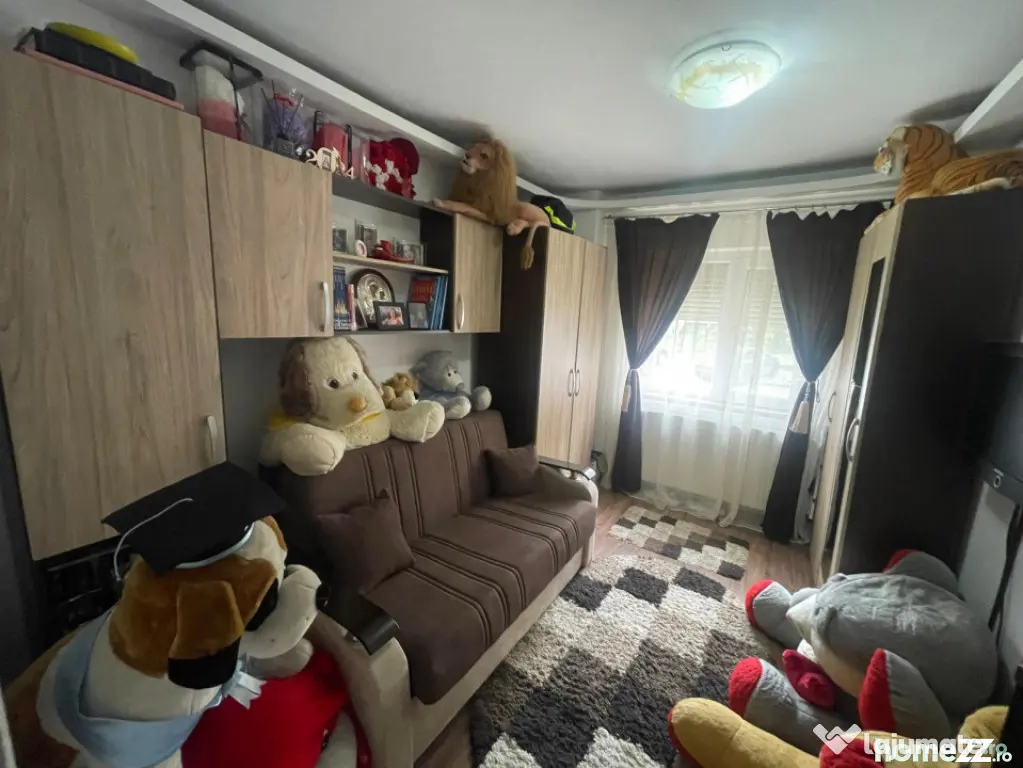 Apartament 4 camere, decomandat, parter, 87.45 mp, zona 1 Ma