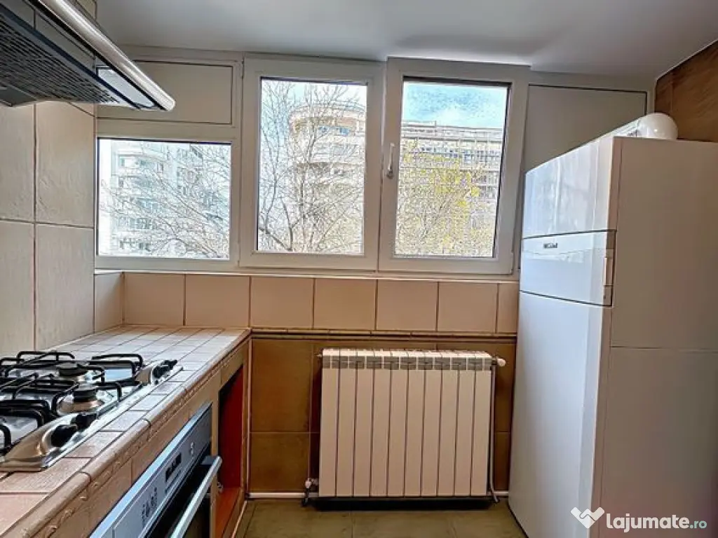 Decebal | 3 camere 97 mp utili | Centrală proprie | Etaj...