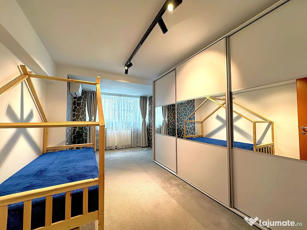 Decebal | 3 camere 97 mp utili | Centrală proprie | Etaj...