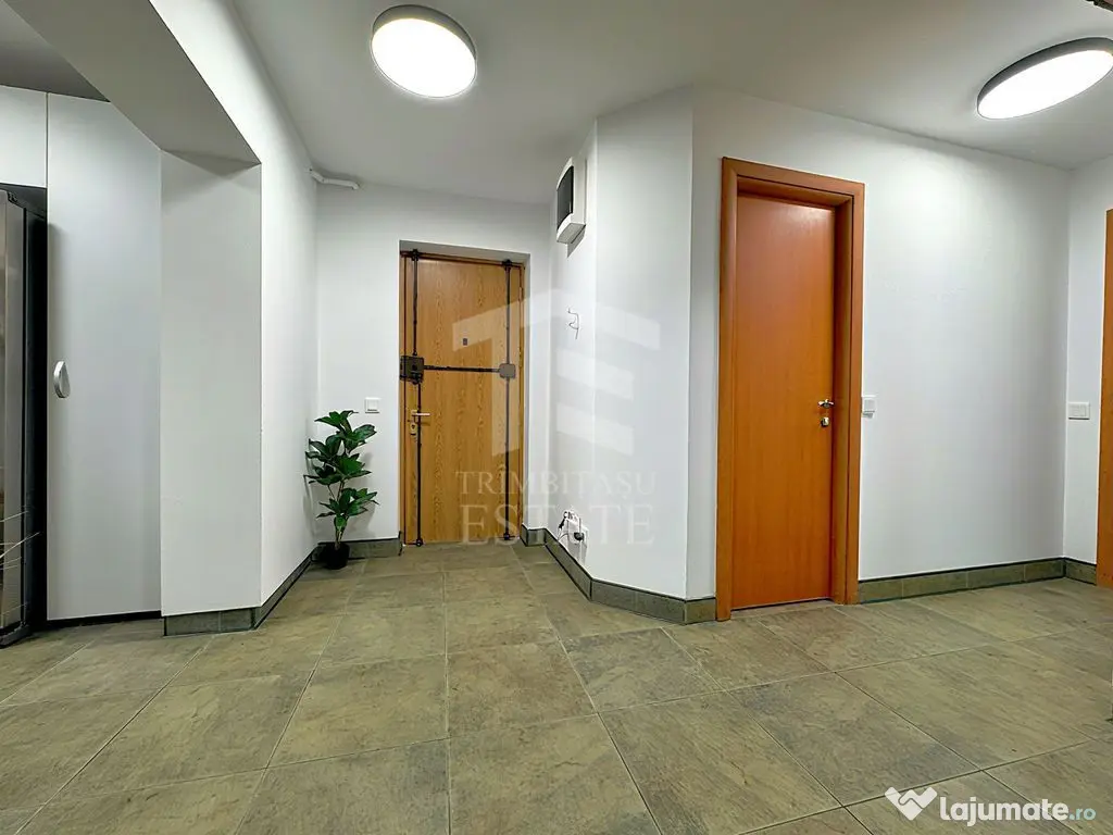 Decebal | 3 camere 97 mp utili | Centrală proprie | Etaj...