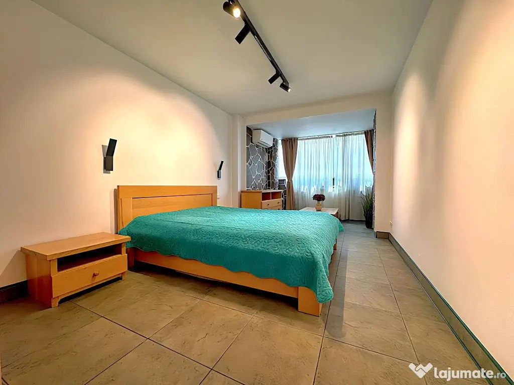 Decebal | 3 camere 97 mp utili | Centrală proprie | Etaj...