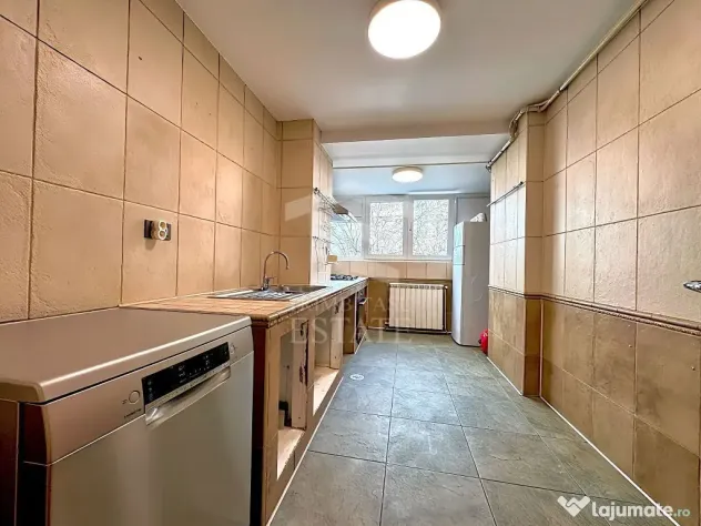 Decebal | 3 camere 97 mp utili | Centrală proprie | Etaj...