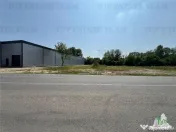 Spatiu comercial stradal, cu toate utilitatile stradal, la 1 