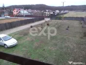 5000 mp teren + casa vacanta in Bascov 