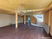 Vila P+2 Alexandru Cel Bun cu doua etaje si curte proprie 