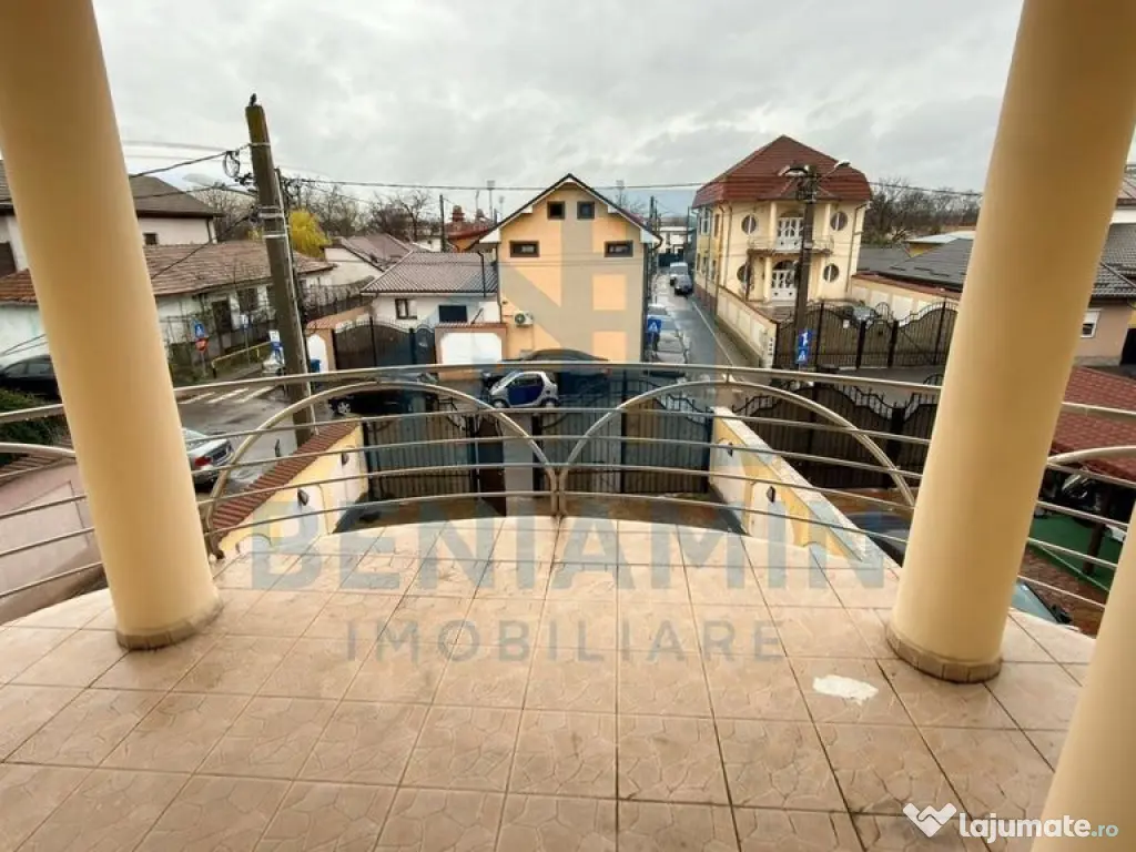 Vila P+2 Alexandru Cel Bun cu doua etaje si curte proprie