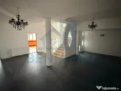 Vila P+2 Alexandru Cel Bun cu doua etaje si curte proprie 