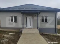 Casă de vânzare în Tomești – zonă centrală, lângă