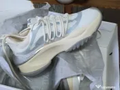 Adidași steve madden 