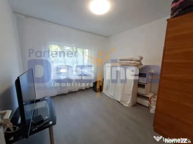 Apartament 3 camere Decomandat, 72 mp, Zona MIRCEA CEL BATRA