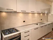 Apartament 2 camere, decomandat, 2 bai, Isaran, Tractorul 