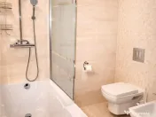 Apartament 2 camere, decomandat, 2 bai, Isaran, Tractorul 