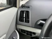 Remorca auto 750 kg,înmatriculată