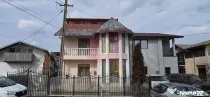 Casa de vanzare cu 3 camere in Poiana Campina