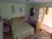 Casa de vanzare cu 3 camere in Poiana Campina 