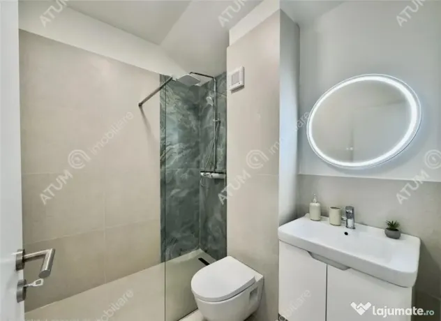 Apartament cu 3 camere 2 bai loc privat de parcare 72mp util