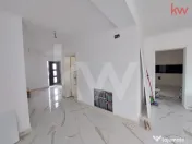 Casă spațioasă • P+1 •Zona Valea Fetei