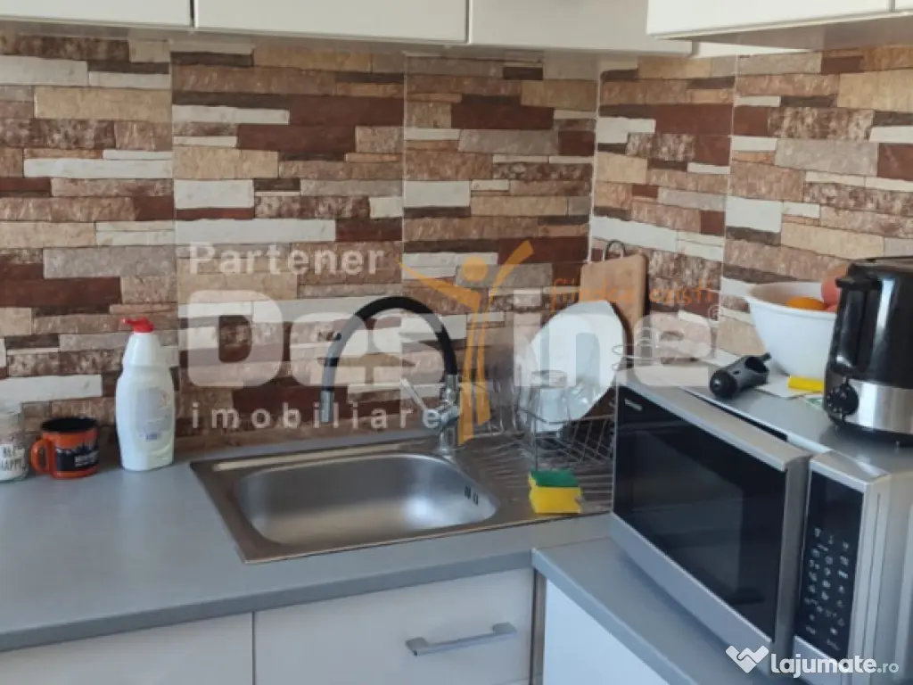 Garsoniera super finisata situata in zona Materna