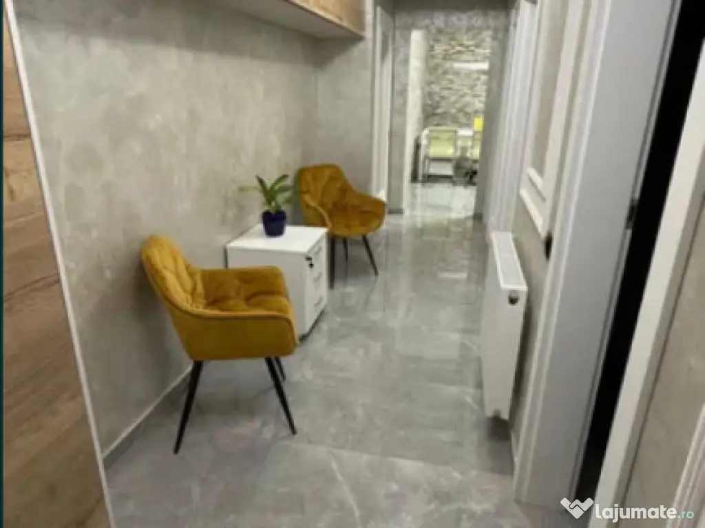 Apartament 2 camere, decomandat - zona Tractorul