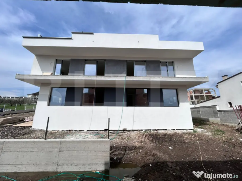 Case Premium Tip Duplex–Parter + Etaj, 110 mp utili, teras