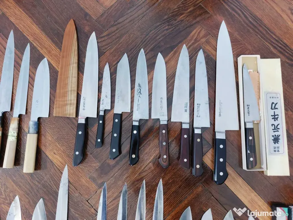 Cutite Profesionale Japoneze De Bucatarie.