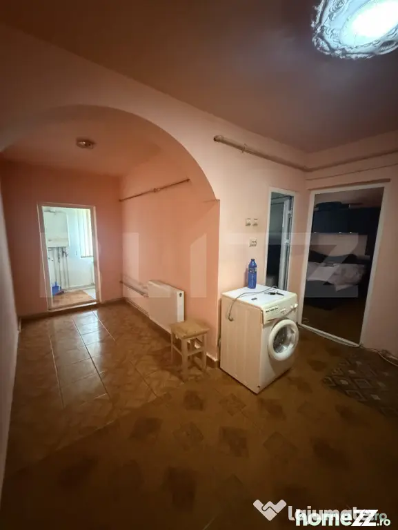 Apartament 2 camere decomandat, parter, Găești – zonă b
