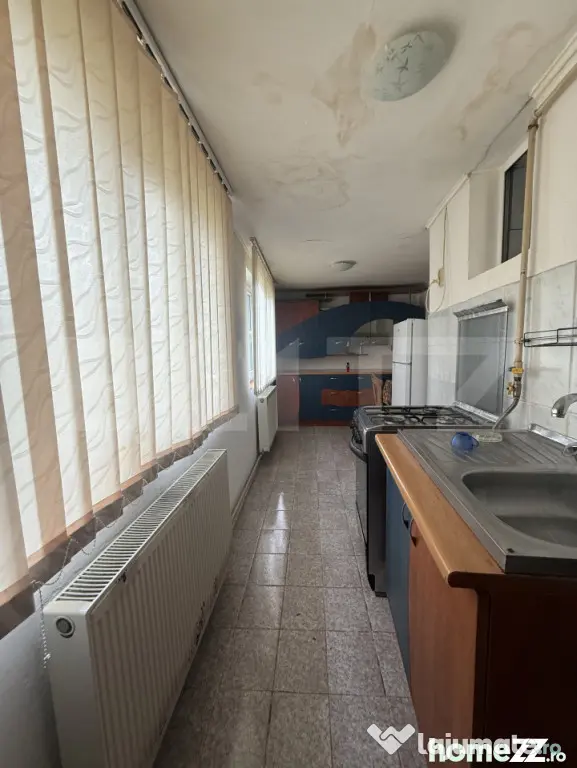 Apartament 2 camere decomandat, parter, Găești – zonă b