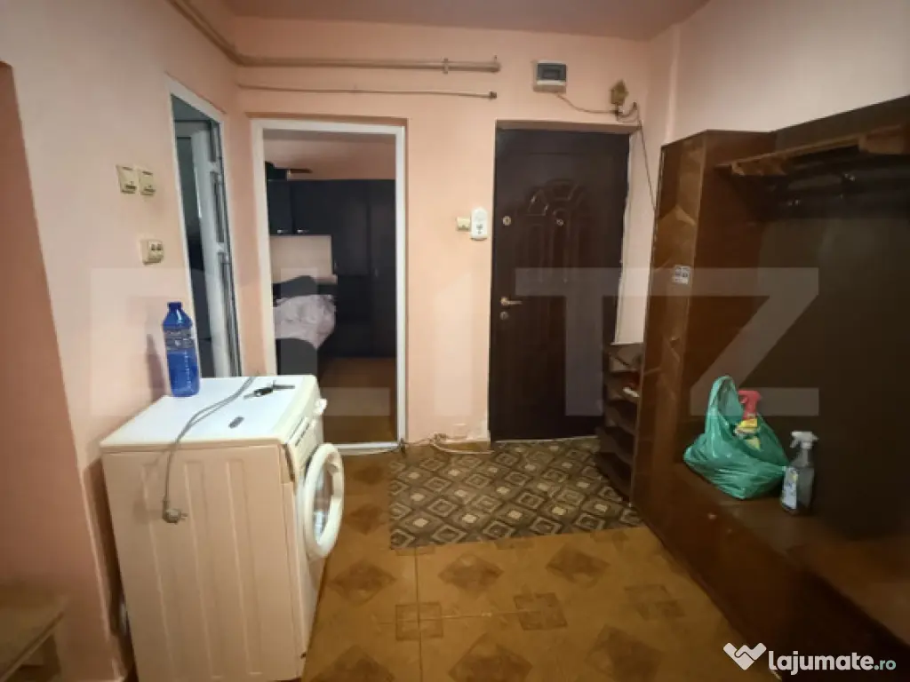 Apartament 2 camere decomandat, parter, Găești – zonă b