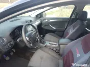 Ford Mondeo - auto