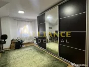 6 Camere - 3 Bai - 128mp utili Spatiu Comercial 