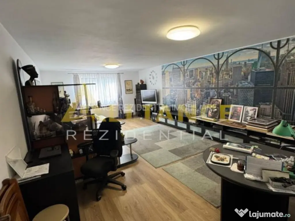 6 Camere - 3 Bai - 128mp utili Spatiu Comercial