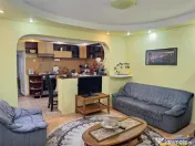 Casa Bartolomeu, pe doua nivele, stil deosebit, curte comuna 