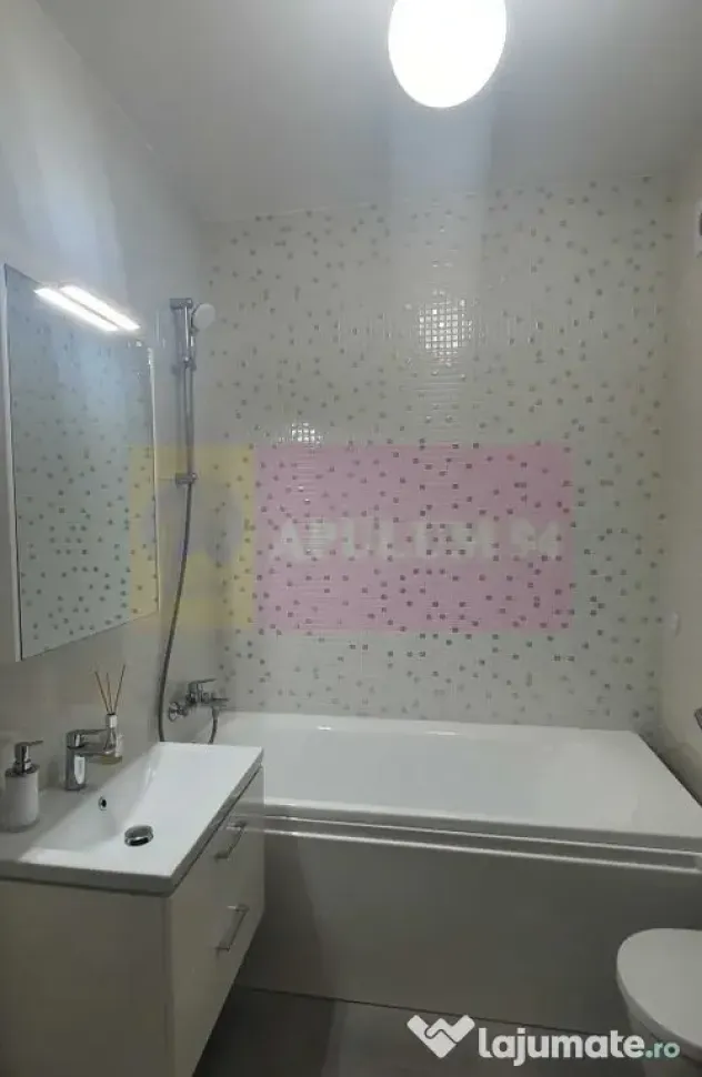 Vanzare Apartament 2 Camere mobilat si utilat Plaza Resid...