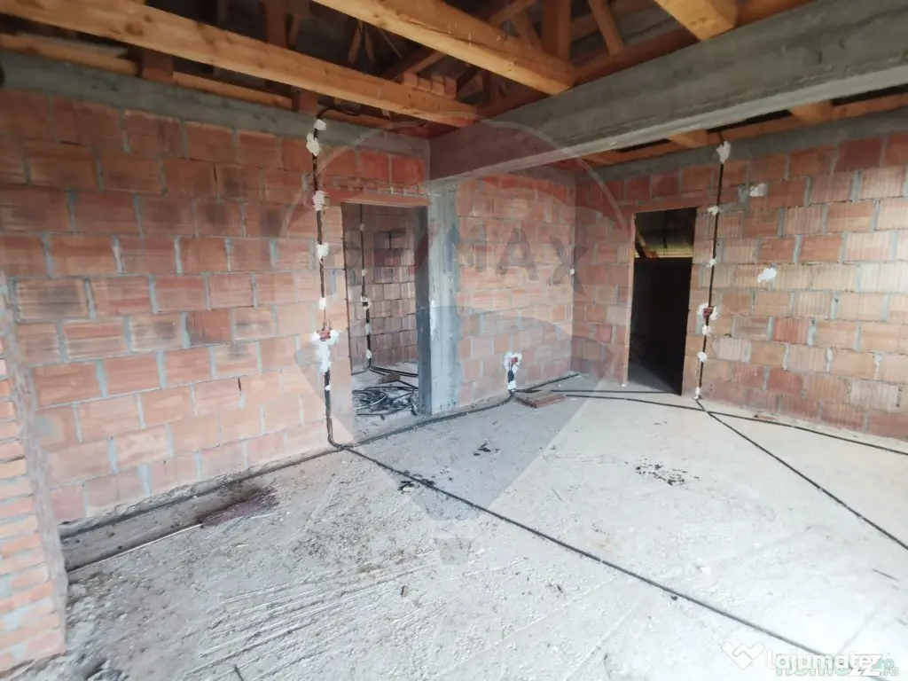 Casa noua de vanzare cu 6.400 mp teren in Copalnic Manastur - Copalnic Manastur (Maramures)