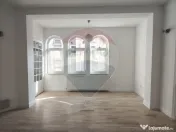 Apartament în vilă din perioada interbelică proaspăt ... 