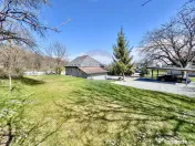 Casa cu 3 camere si 1500mp teren de inchiriat in Faget 