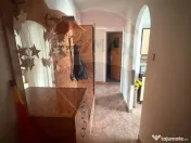 DE INCHIRIAT Apartament 2 camere zona Europa 