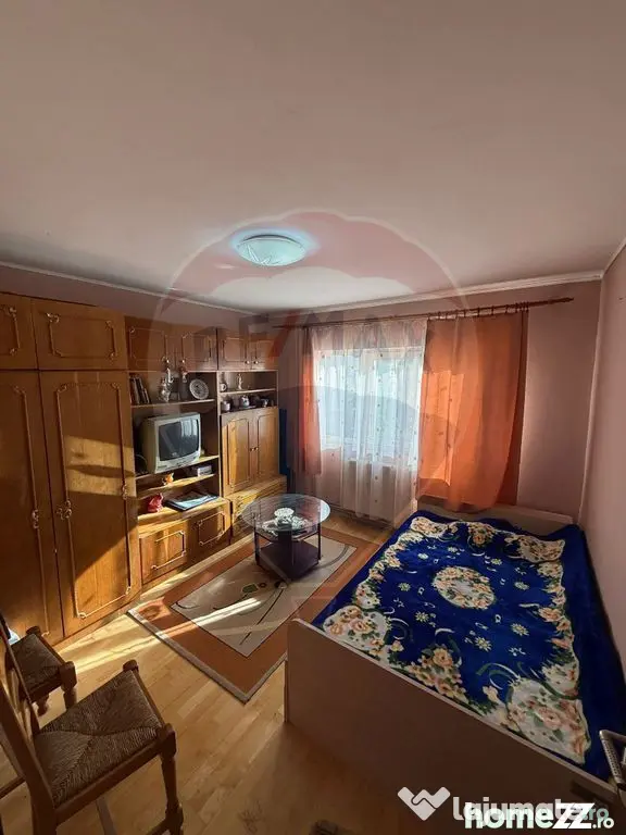 DE INCHIRIAT Apartament 2 camere cu garaj zona Europa
