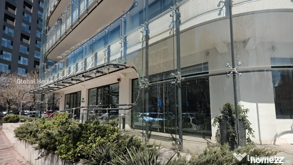Comercial Premium | Showroom | Ultracentral | Corneliu Copos
