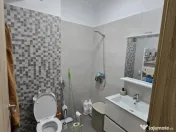 Apartament 3 camere, decomandat - zona Tractorul 
