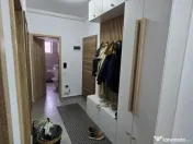 Apartament 3 camere, decomandat - zona Tractorul 