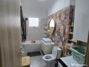 Apartament 3 camere, decomandat - zona Tractorul 