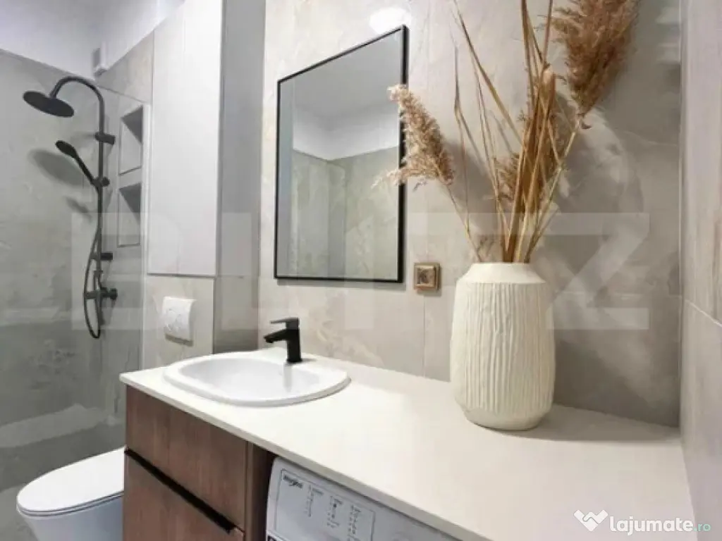 Apartament LUX 3 camere, 70mp, parcsare subteran, zona Făge
