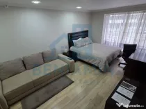 Garsoniera decomandata spatioasa Tractorul Coresi 52mp pa...