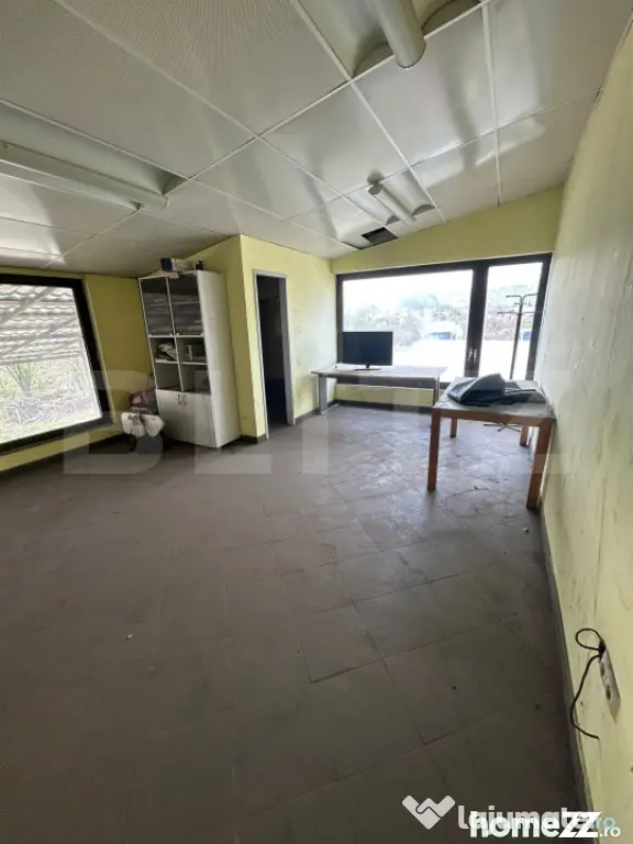 HALA DE VINZARE INTR-O ZONA CU VAD COMERCIAL FOARTE BUN