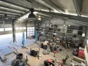 HALA DE VINZARE, INTR-O ZONA CU VAD COMERCIAL FOARTE BUN 